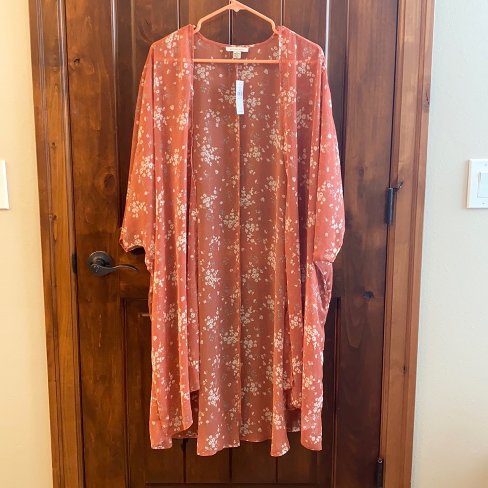 NWT American Eagle Kimono